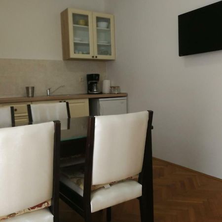 Apartment Violeta 1 Funtana Eksteriør bilde
